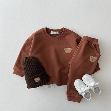 Zachte en stoere Annie & Charles® TEDDY Joggingset voor kleintjes, bestaande uit sweater en broek